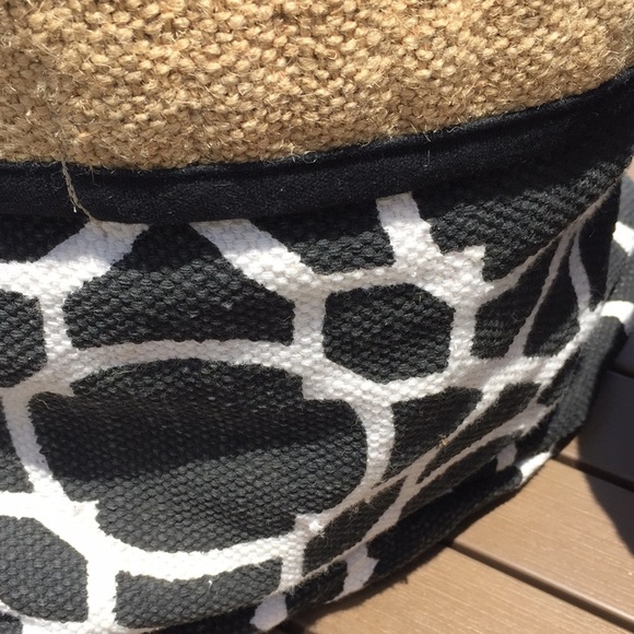 Large (2) collapsible storage bins 16.5 h x 16 deep Jute + Cotton-- a pair - Picture 4 of 11